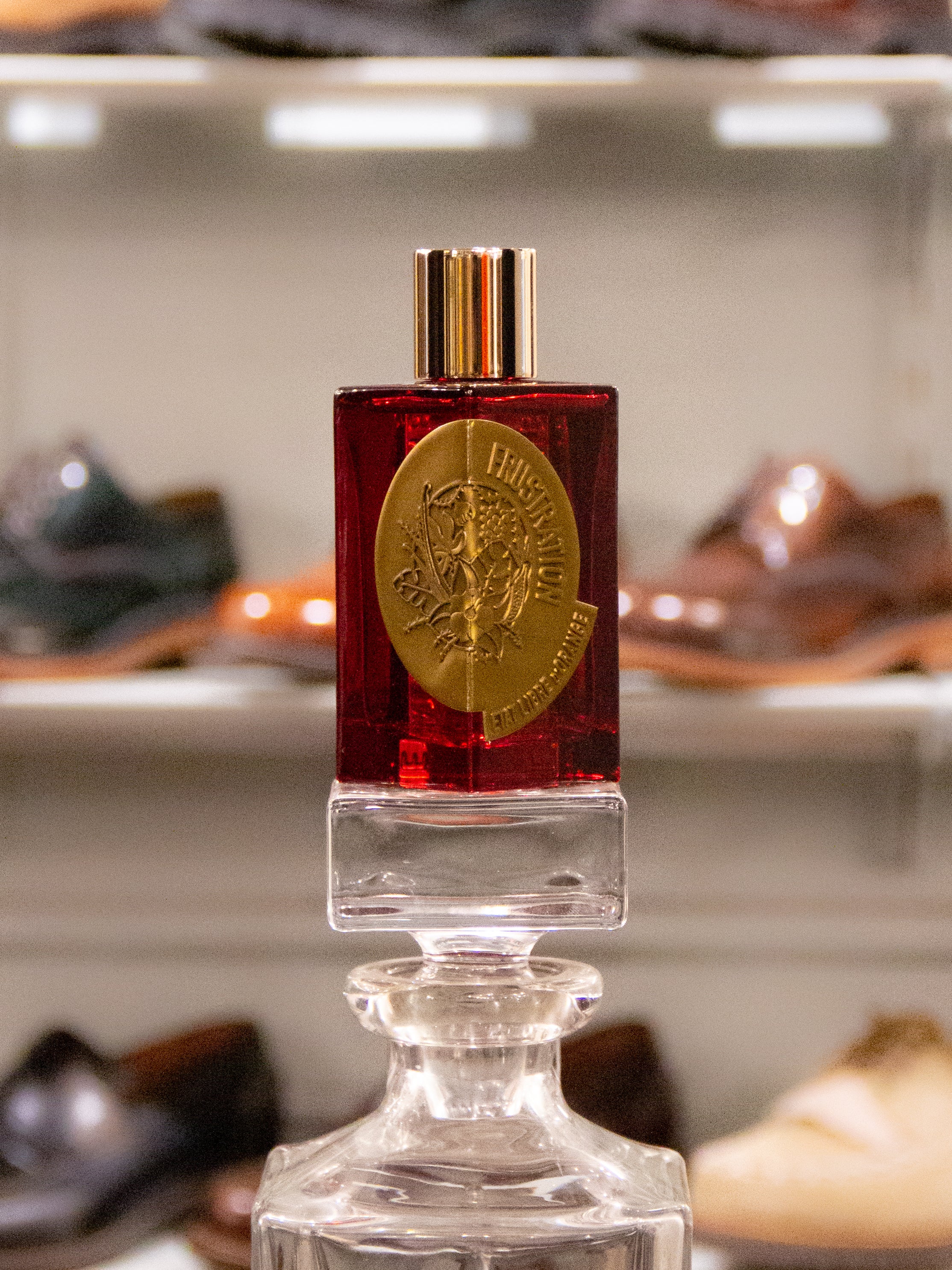 Etat Libre d'Orange, Frustration – Wardrobe 19