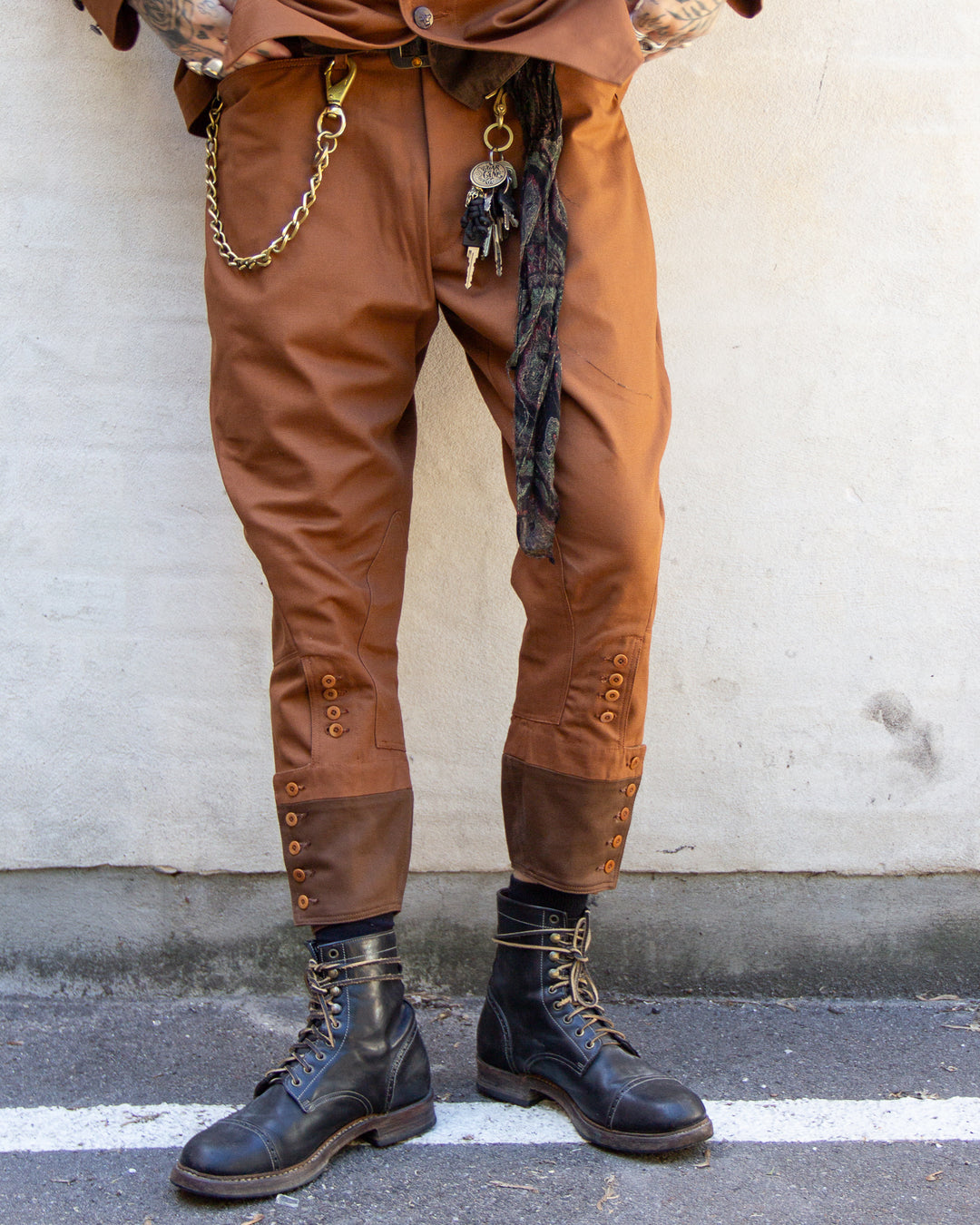 Adjustable Costume – Wardrobe 19