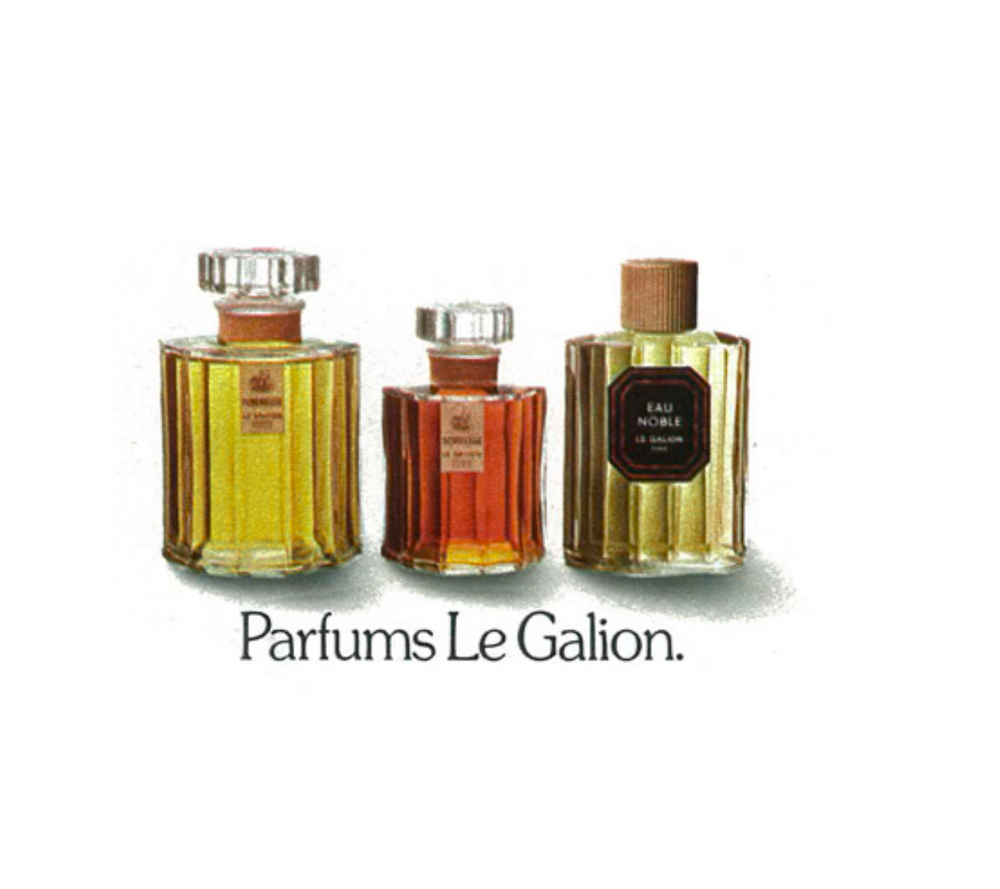 Le Galion – Wardrobe 19