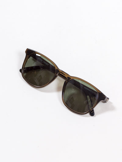 Dick Moby, Marseille, Mocca with green lenses eyewear sunglasses