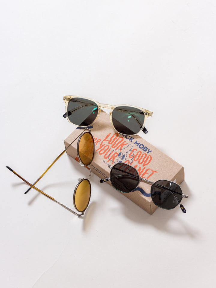 maribonです。 Amazon.com: Casabella Basics 2-Piece Angled Broom and Dustpan Set